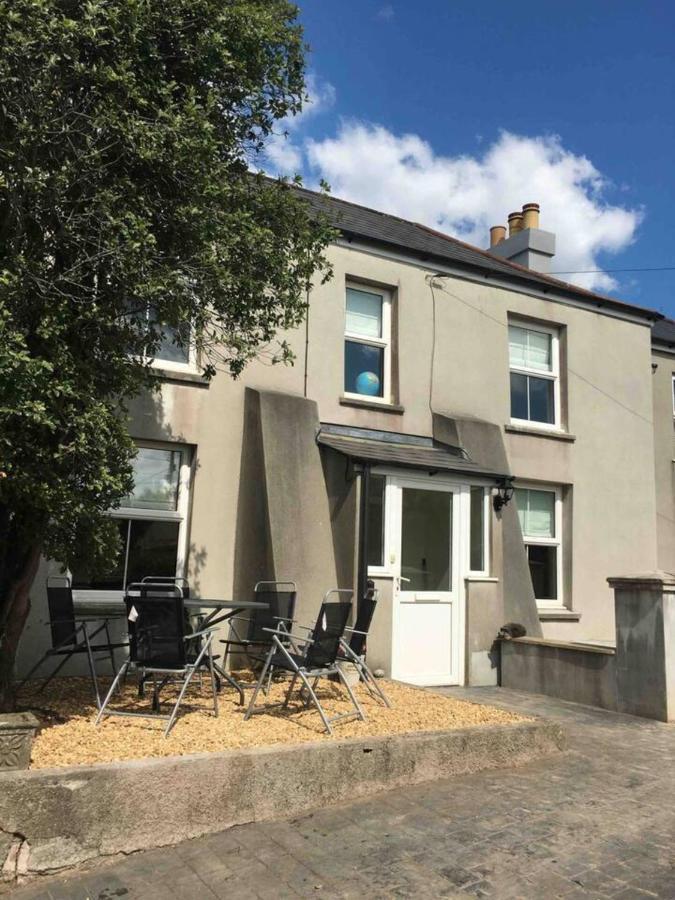 3-bed Cottage-plymouth-dog Friendly-sleeps7 Holiday home *